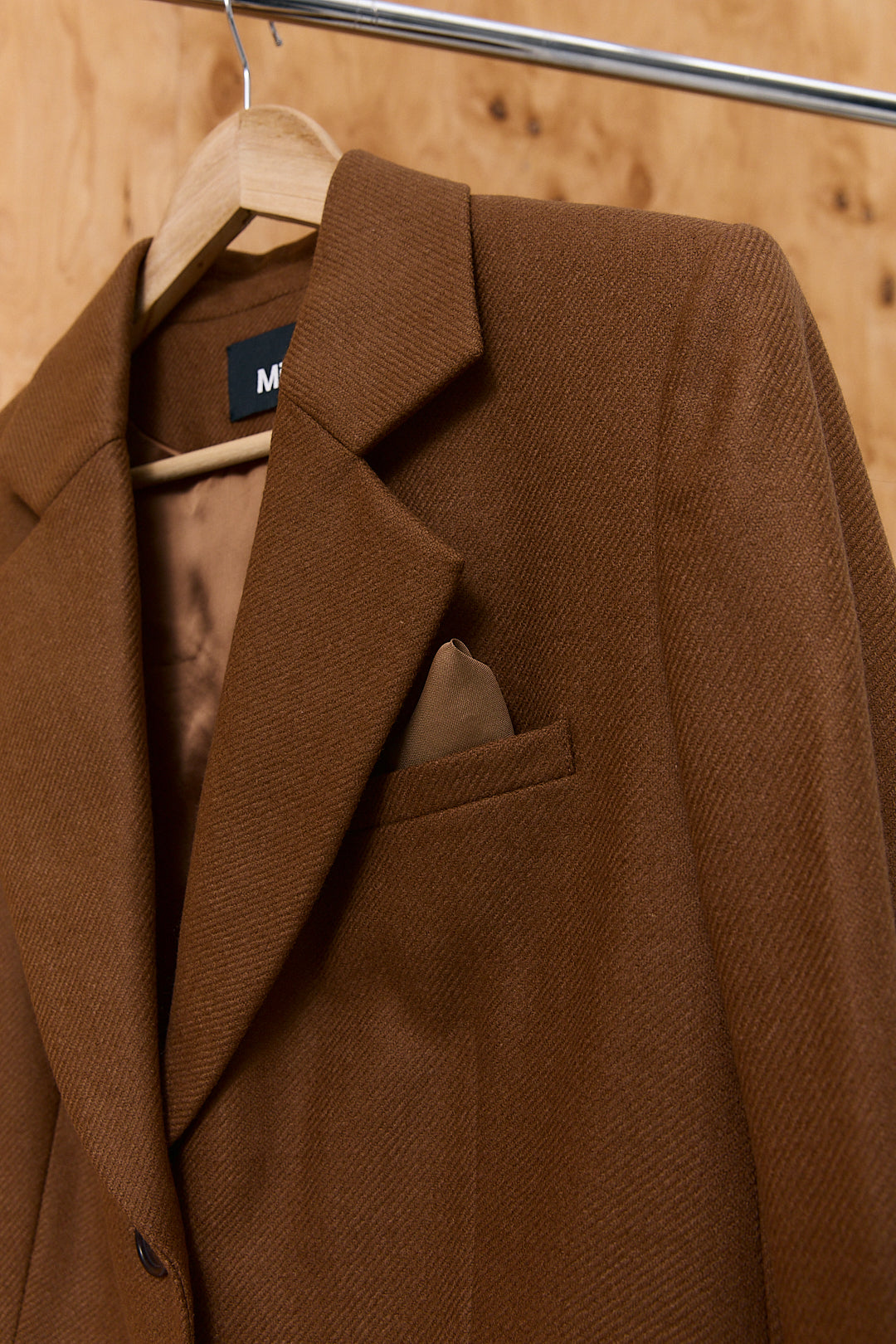 Camel suit in Wool and Cashmere