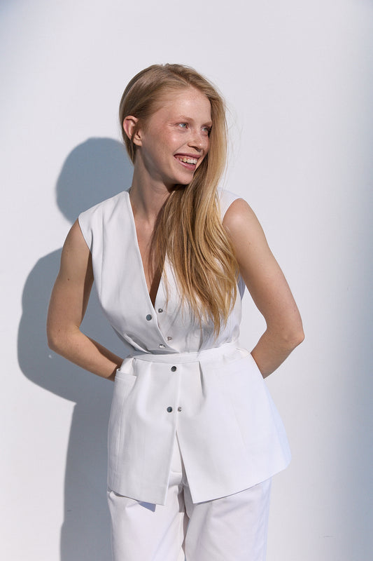 White suit in Cotton