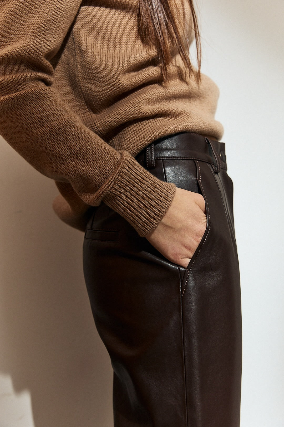 Brown pants in Leather